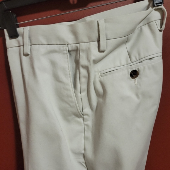 AMAZON ESSENTIAL CLASSIC PANTS SIZE 30W X 32L - Picture 9 of 9